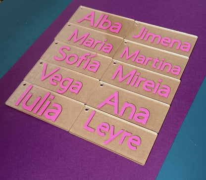 Llavero transparente  personalizado en vinilo