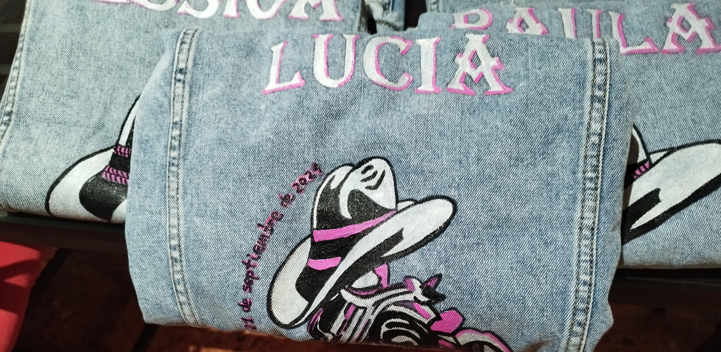 Personalización textil pintada a mano
