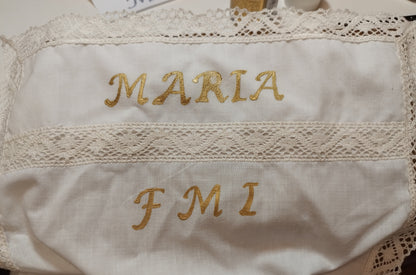 Personalización textil pintada a mano