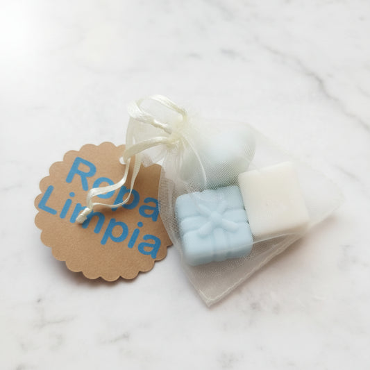 Bolsita de Figuras Wax Melts Ropa Limpia